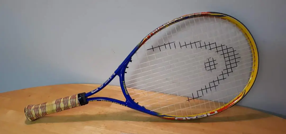 What Racquet Does Ash Barty Use